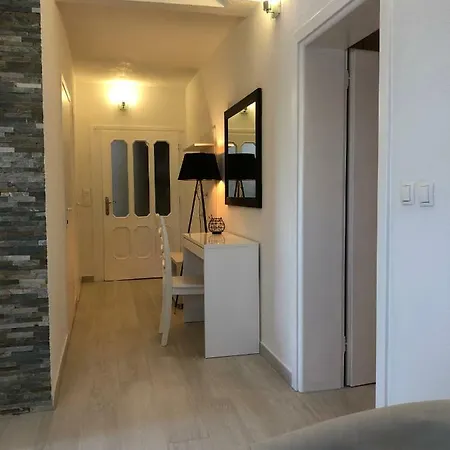 Ucka Apartman *